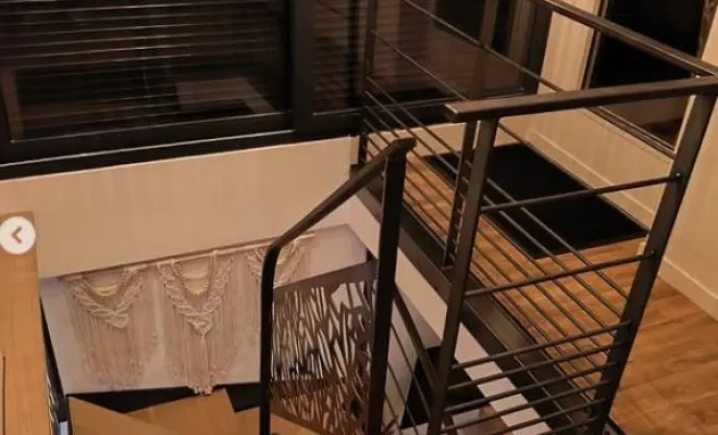 Création d'un escalier avec un garde-corps en acier brut à Saint-Brieuc, Saint-Brieuc, BERTHELOT METALLERIE