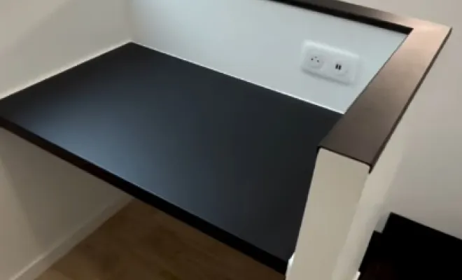 Réalisation d’un escalier avec cloison et petit bureau à Saint-Brieuc, Saint-Brieuc, BERTHELOT METALLERIE